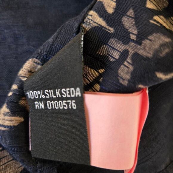 Firethorn Mens Floral 100% Silk Short Sleeve Hawaiian Shirt Black Medium - Picture 6 of 9